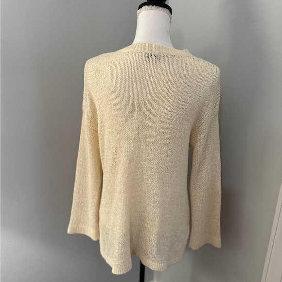 Sz M Joseph A Ivory knit Lightweight Sweater B neck - Picture 2 of 10